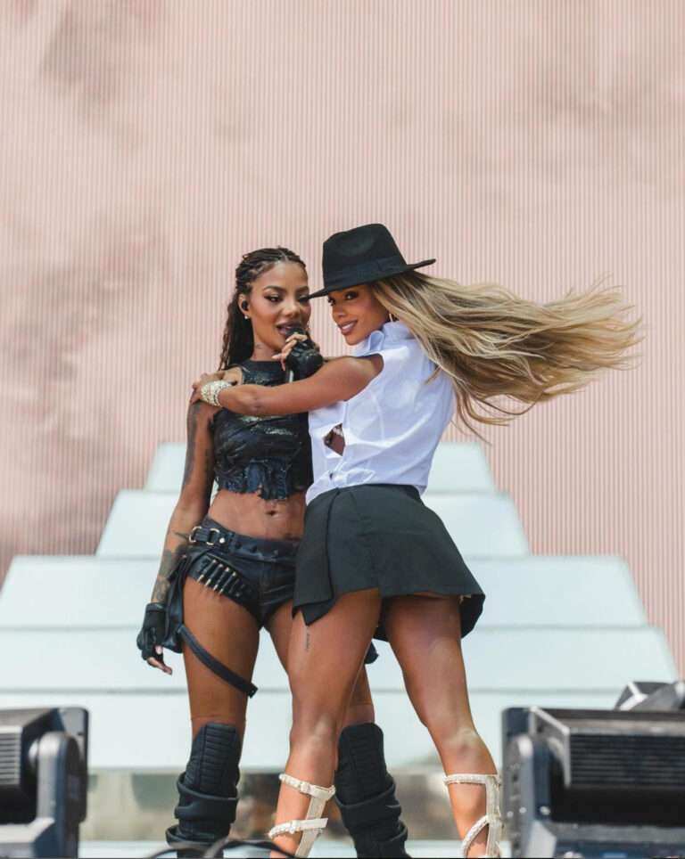 Ludmilla-is-officially-the-first-Afro-Latina-lesbian-woman-to perform-on-the-main-stage-at-Coachella-with-Brunna-Gonçalvesarts-lThe-Queer-Women-Who-Ruled-Coachella-2025:-Lesbian-Artists,-Big-Moments-&-Historic-Firsts