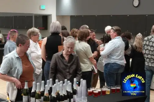 Alison-Bechdel-Community-Reception-for-Lesbian-and-Queer-Women-being-serv0ced-drinks-by-Lesbian-Earth-Newsletter-and-LesbianEarth