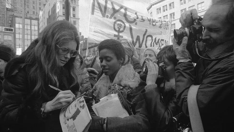 gloria-steinem-lesbian-queer-history-your-lesbian-world-newsletter-lesbianearth.jpg